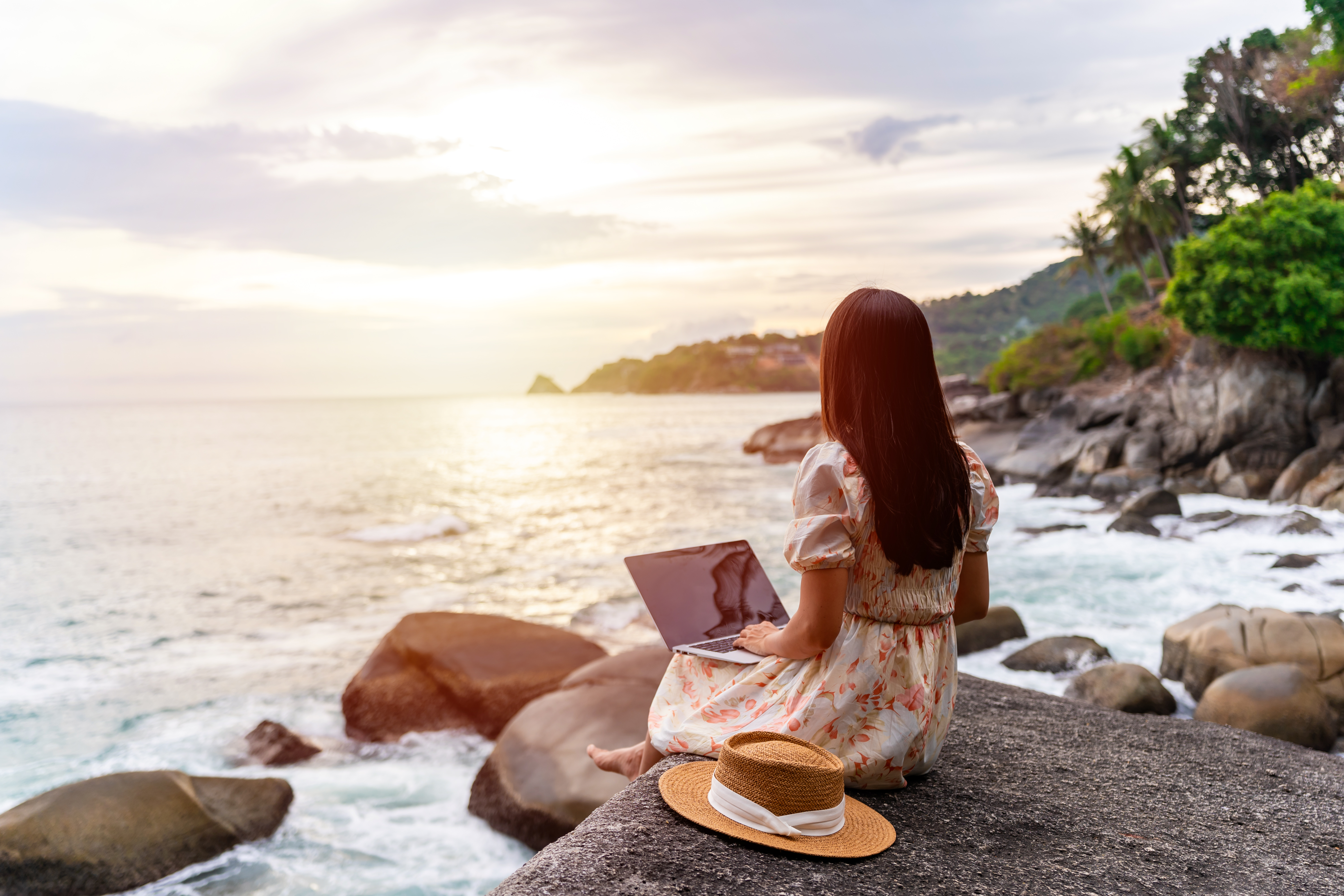  Navigating the Legal Seas of Digital Nomadism: A Phuket Odyssey Image