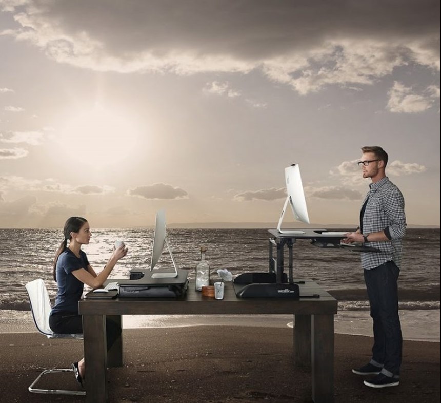 Why Every Digital Nomad in Pattaya Needs a Custom Mouse Pad (Yes, Really!) Image