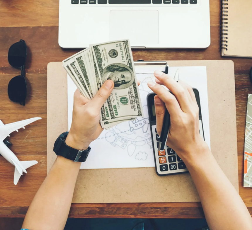 The Art of Making Money While Living Your Best Digital Nomad Life Image